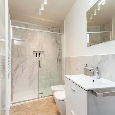 Sweet Retreat White Apartamento Lenno