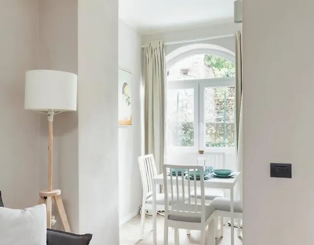 Sweet Retreat White Apartamento
